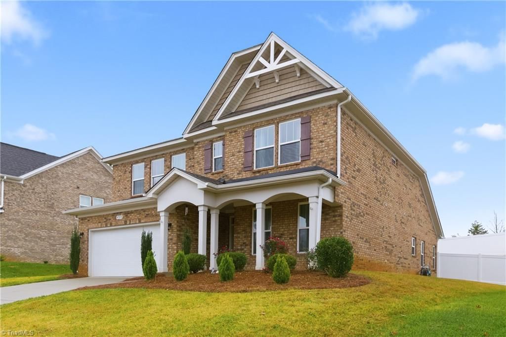 Photo of 4534 Jasper Ridge Drive, Clemmons, NC 27012 (MLS # 1203003)