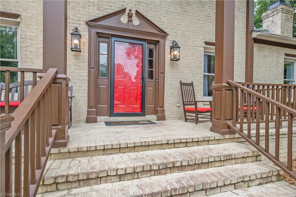 Photo 5 of 50 of 4100 Saint Johns Street house