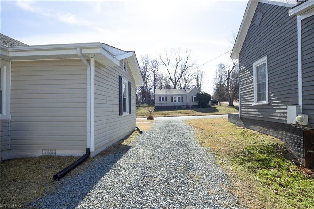 Photo of 804 Harris Street, Burlington, NC 27217 (MLS # 1207789)