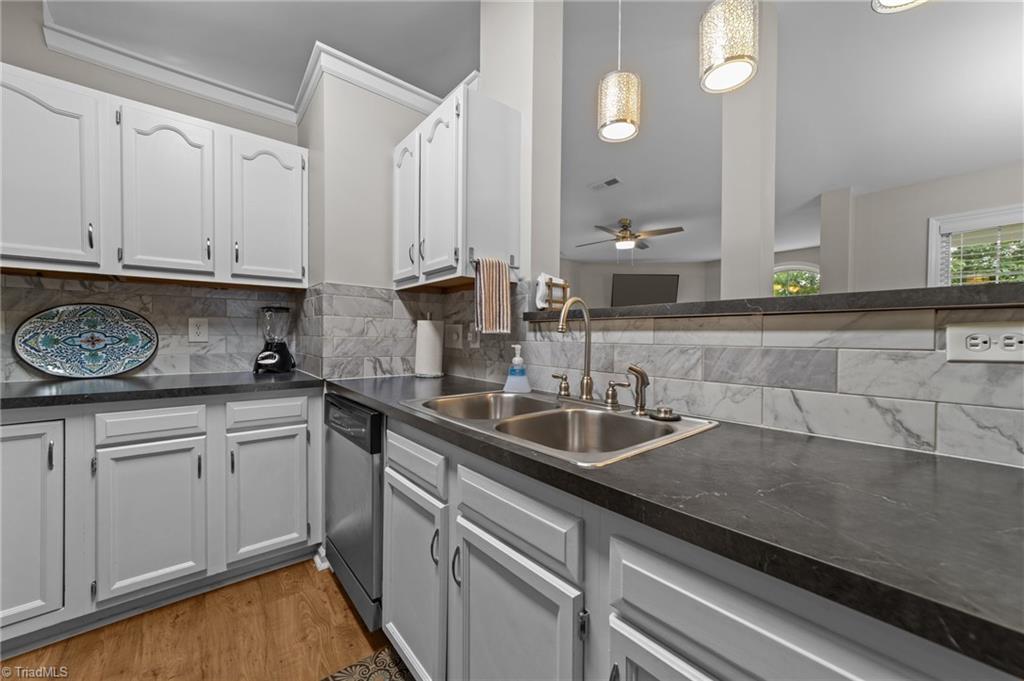 3642 Morris Farm Drive #3B, Greensboro, North Carolina image 4