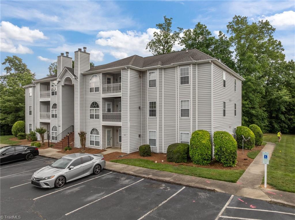3642 Morris Farm Drive #3B, Greensboro, North Carolina image 28