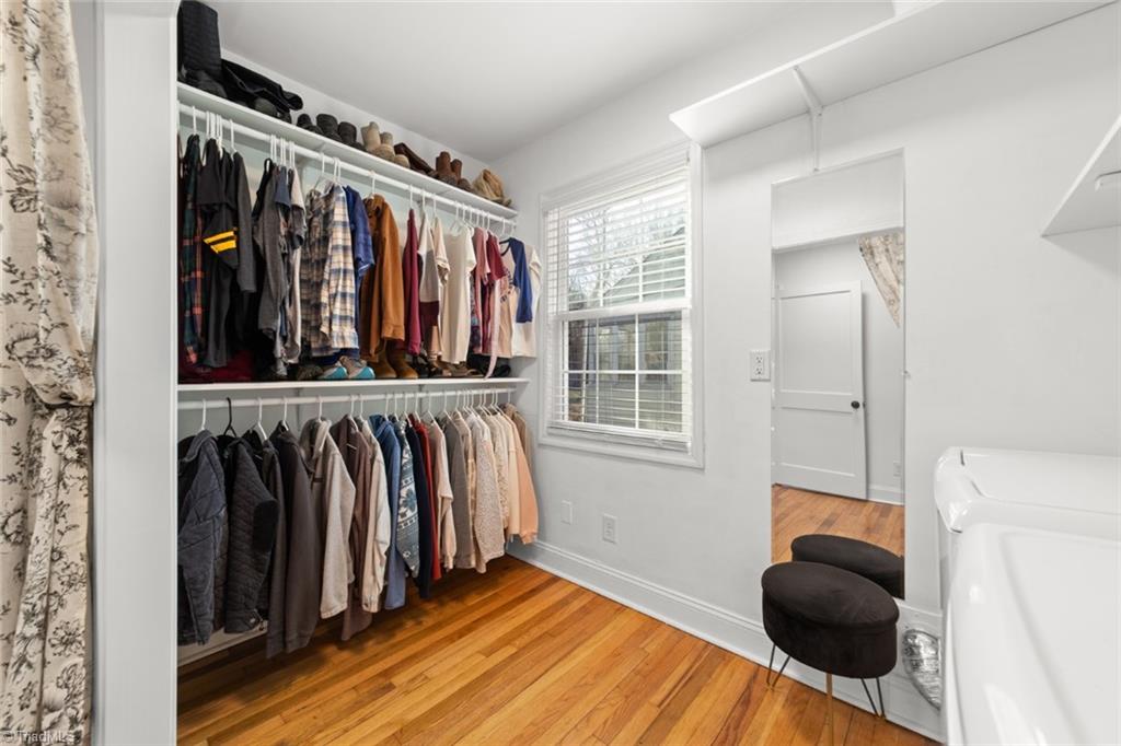 Winston-Salem, North Carolina 27103, United States, 3 Bedrooms Bedrooms, ,2 BathroomsBathrooms,Residential,Pending,13274