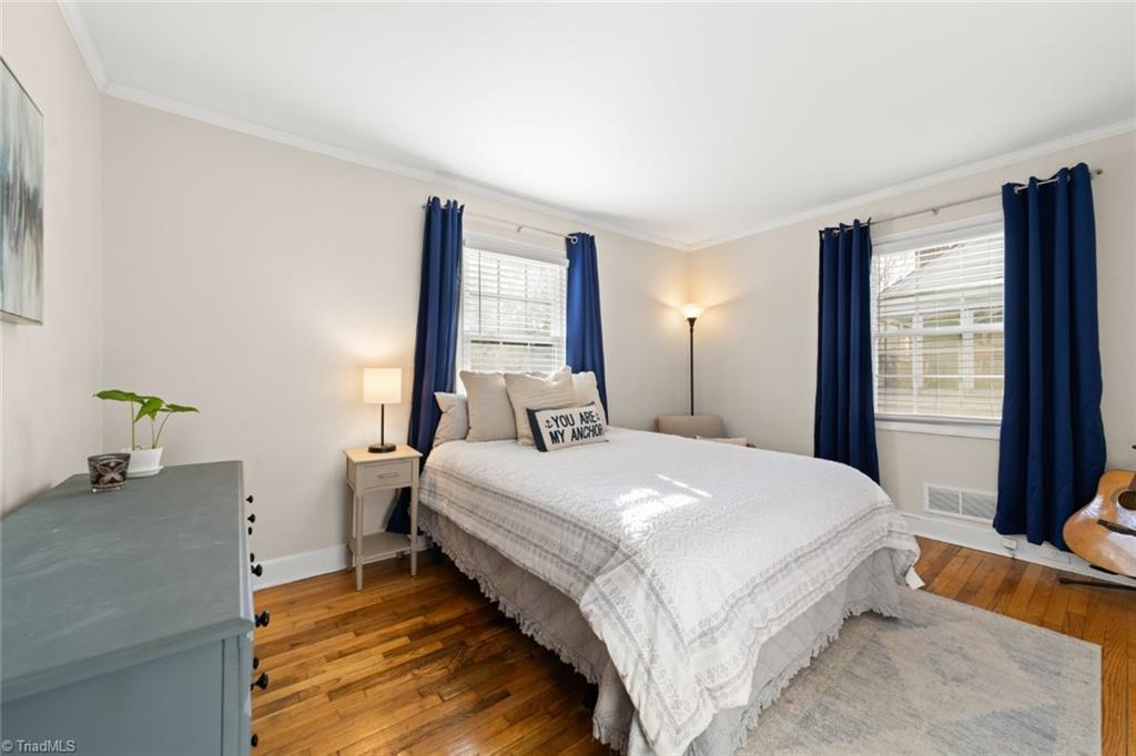 Winston-Salem, North Carolina 27103, United States, 3 Bedrooms Bedrooms, ,2 BathroomsBathrooms,Residential,Pending,13274