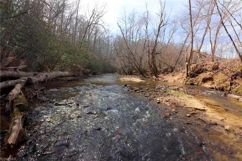 Vacant Land For Sale - 3362 Nc Highway 66<br/> Westfield, NC 27053