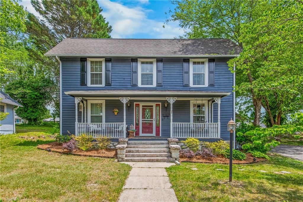 Photo of 123 Worth Street, Mount Airy, NC 27030 (MLS # 1221973)