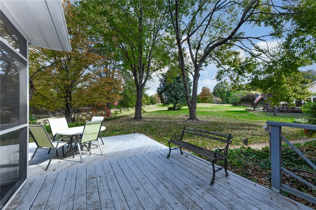 Greensboro, North Carolina 27410, United States, 4 Bedrooms Bedrooms, ,3 BathroomsBathrooms,Residential,Active,241017