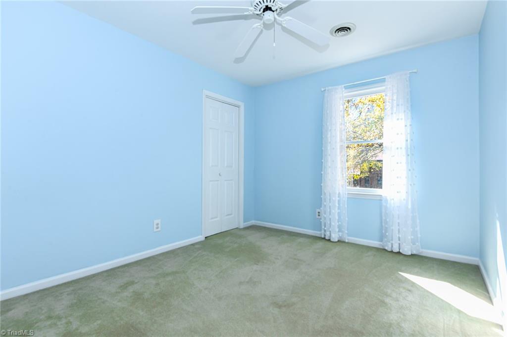 Greensboro, North Carolina 27410, United States, 4 Bedrooms Bedrooms, ,3 BathroomsBathrooms,Residential,Active,241017