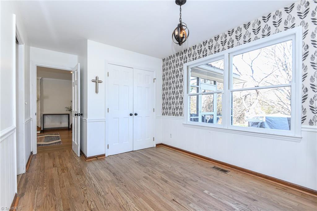 Greensboro, North Carolina 27410, United States, 4 Bedrooms Bedrooms, ,3 BathroomsBathrooms,Residential,Active,241017