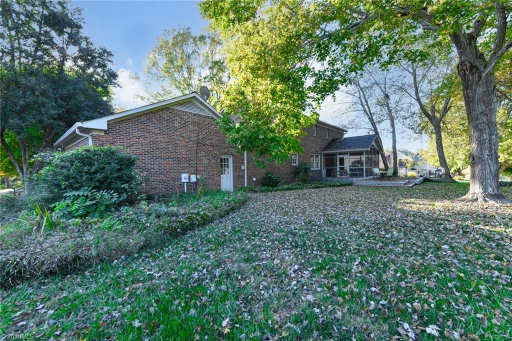 Greensboro, North Carolina 27410, United States, 4 Bedrooms Bedrooms, ,3 BathroomsBathrooms,Residential,Active,241017