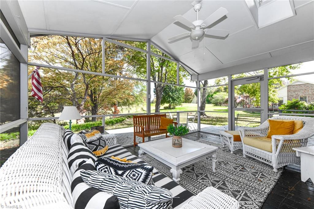 Greensboro, North Carolina 27410, United States, 4 Bedrooms Bedrooms, ,3 BathroomsBathrooms,Residential,Active,241017