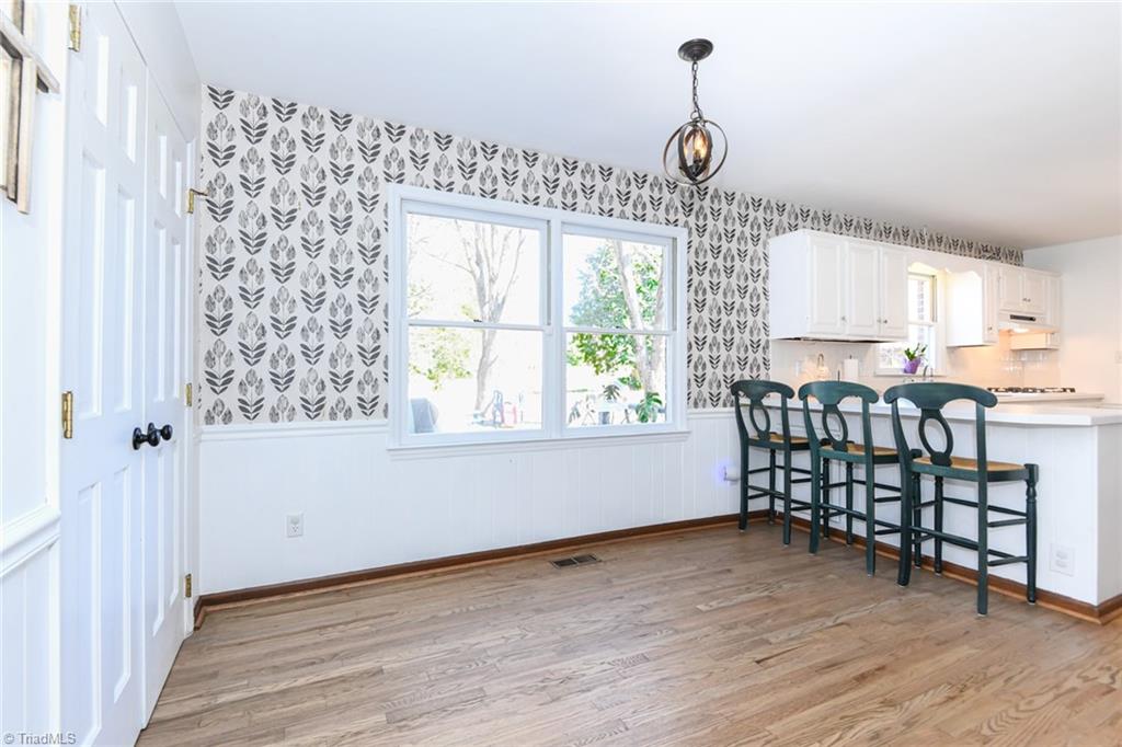 Greensboro, North Carolina 27410, United States, 4 Bedrooms Bedrooms, ,3 BathroomsBathrooms,Residential,Active,241017