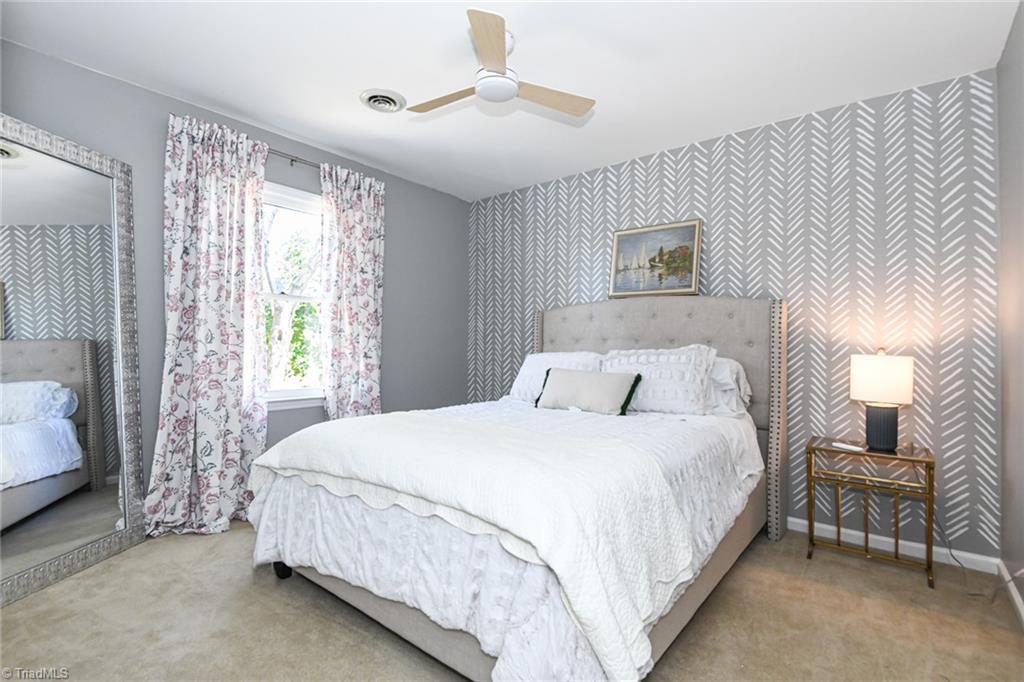 Greensboro, North Carolina 27410, United States, 4 Bedrooms Bedrooms, ,3 BathroomsBathrooms,Residential,Active,241017