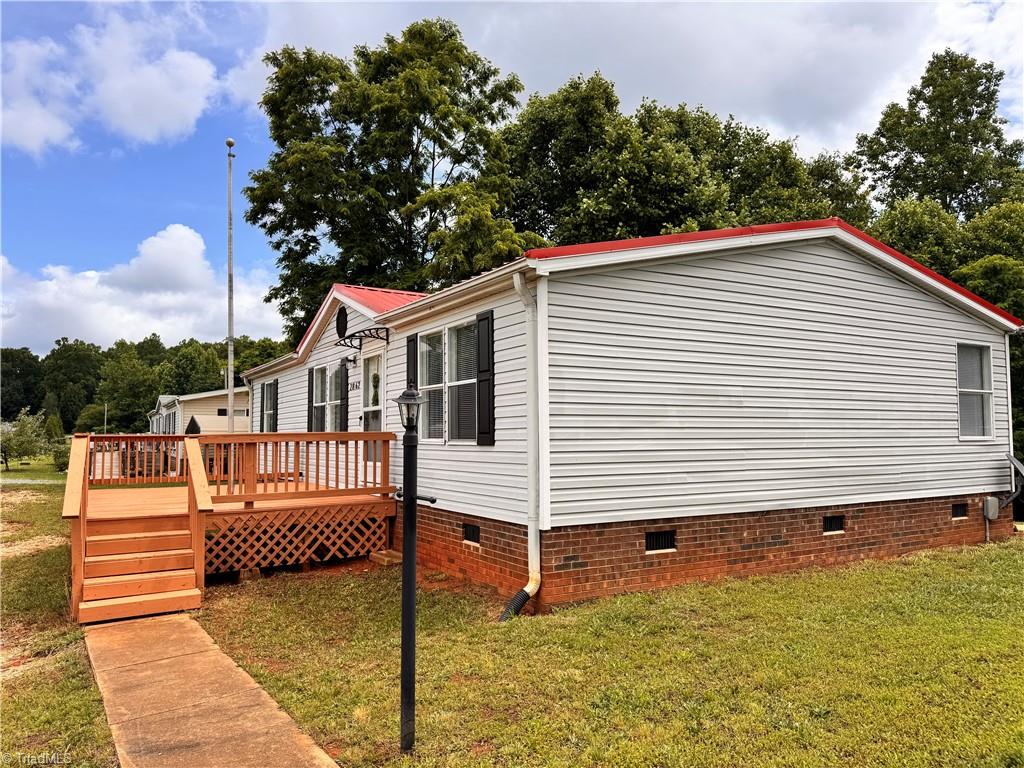 2862 Eagle Point Drive, Trinity, North Carolina image 2