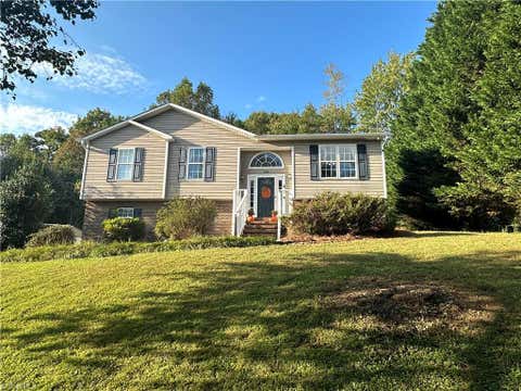 Photo for 176 Huntington Court