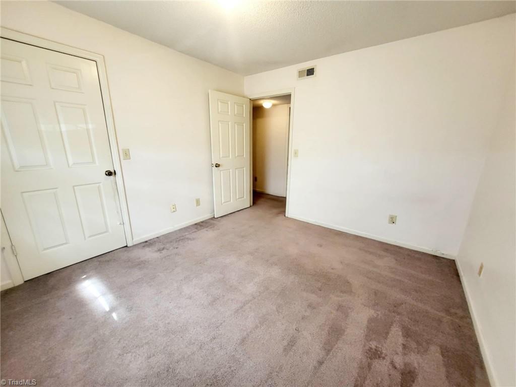 802 Sprull Court #E, Greensboro, North Carolina image 9