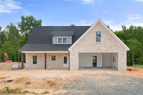 Homes For Sale - 355 Enclave Drive<br/> Clemmons, NC 27012