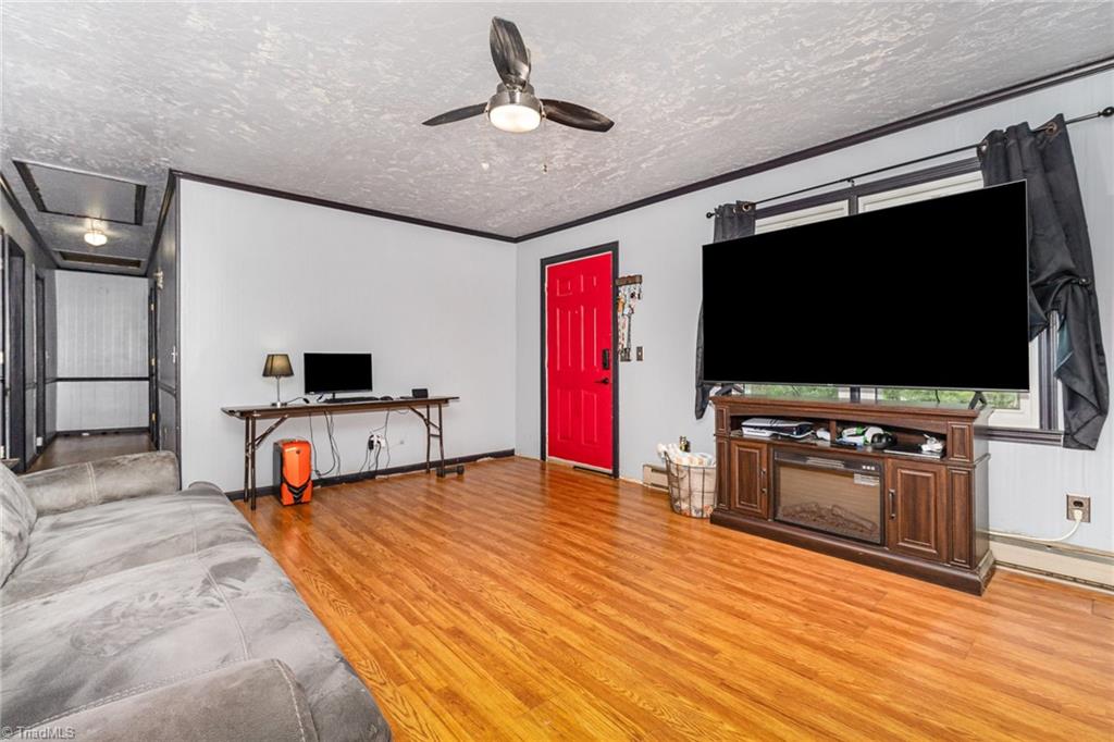 411 Fulton Street, Mocksville, North Carolina image 5