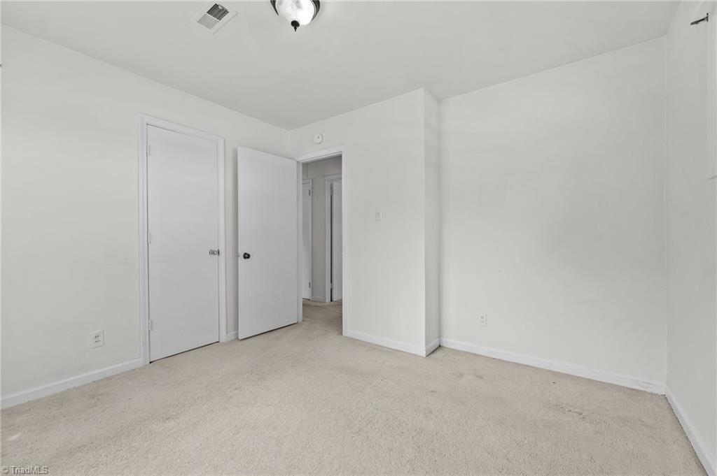 2210 Rheims Drive, Greensboro, North Carolina image 12