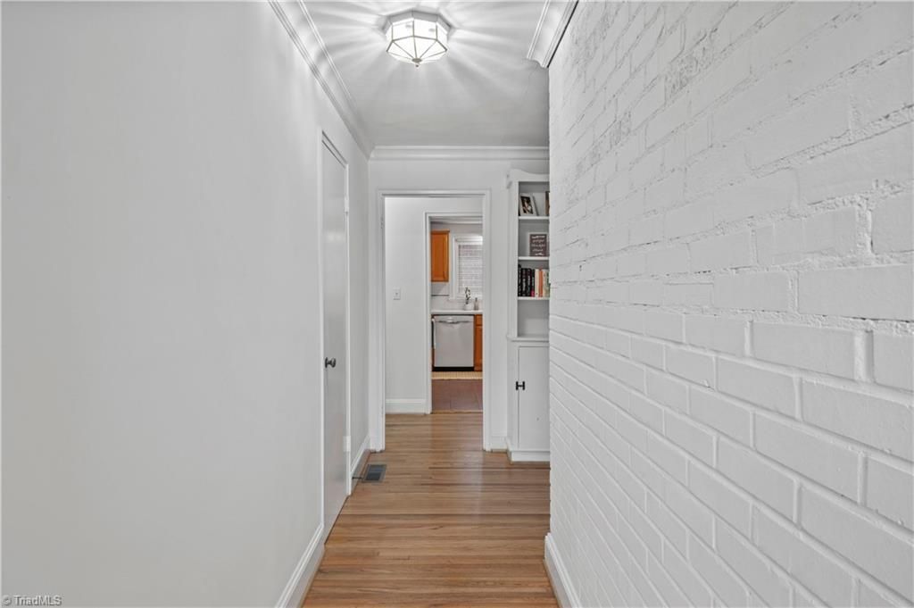 Photo of 716 Gales Avenue, Winston-Salem, NC 27103 (MLS # 1211659)