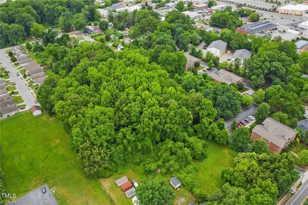 1028 S Josephine Boyd Street, Greensboro, North Carolina image 2