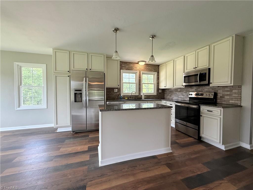 4750 Rock Creek Road, Hays, North Carolina image 7