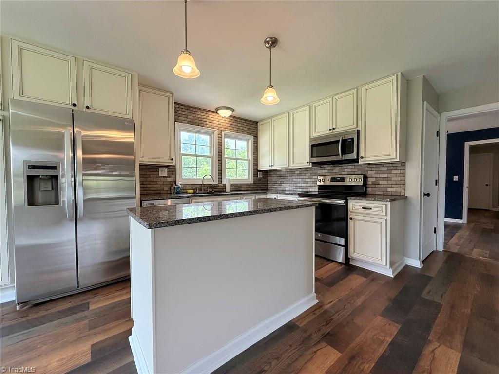4750 Rock Creek Road, Hays, North Carolina image 14