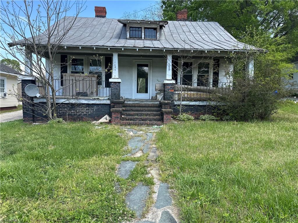 1009 N Scales Street, Reidsville, North Carolina image 1