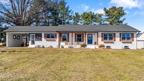 9685 NC Highway 65 Stokesdale NC 27357