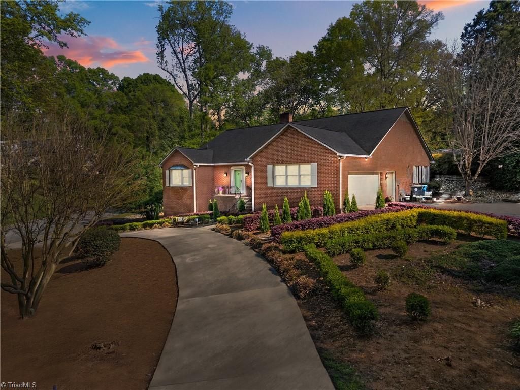 Photo of 961 Confederate Avenue, Salisbury, NC 28144 (MLS # 1207292)