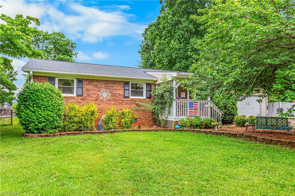 3972 Shadydale Acres Lane, Trinity, North Carolina image 2