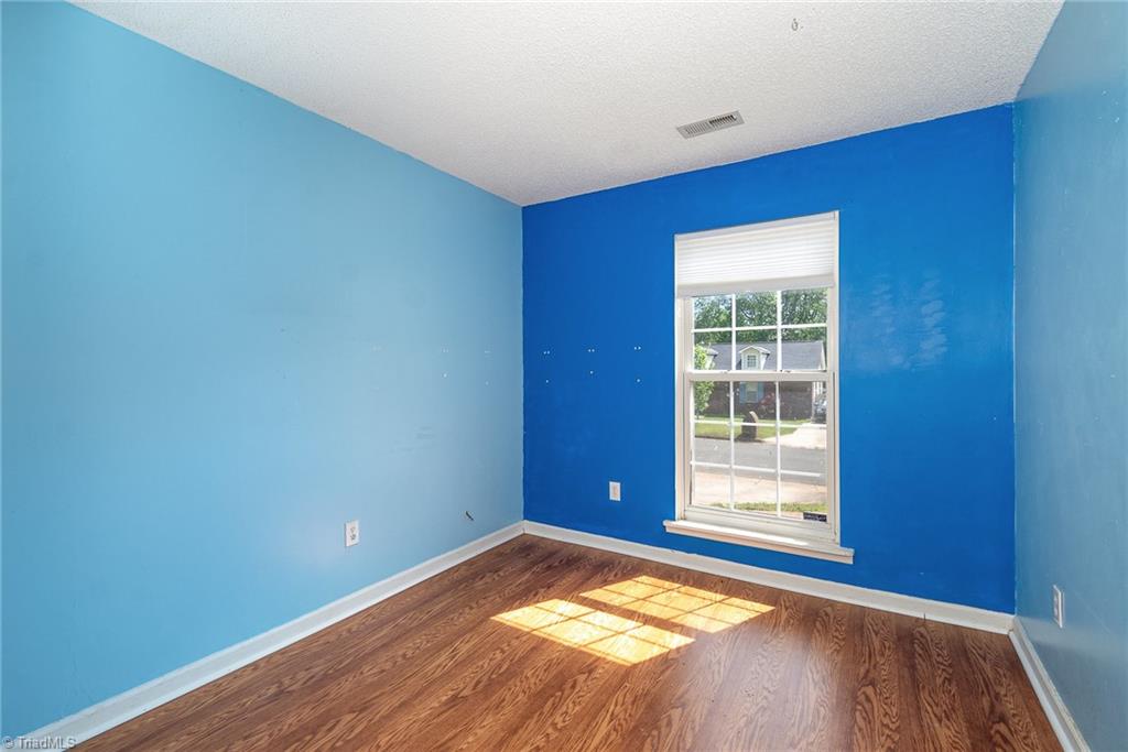 7 Jans Court, Greensboro, North Carolina image 12