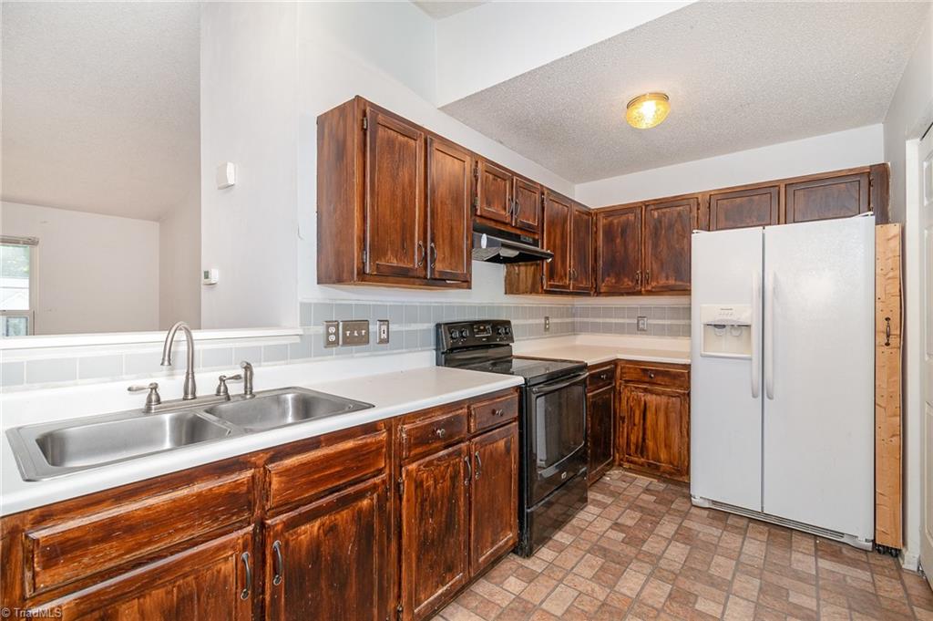 7 Jans Court, Greensboro, North Carolina image 6