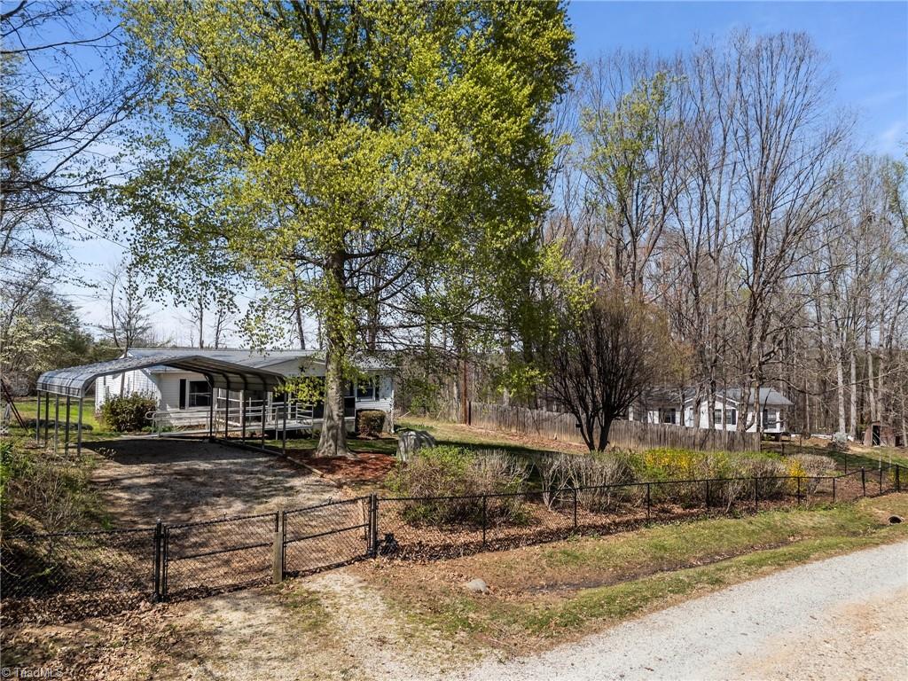 404 Forest Winds Drive, Salisbury, North Carolina image 5