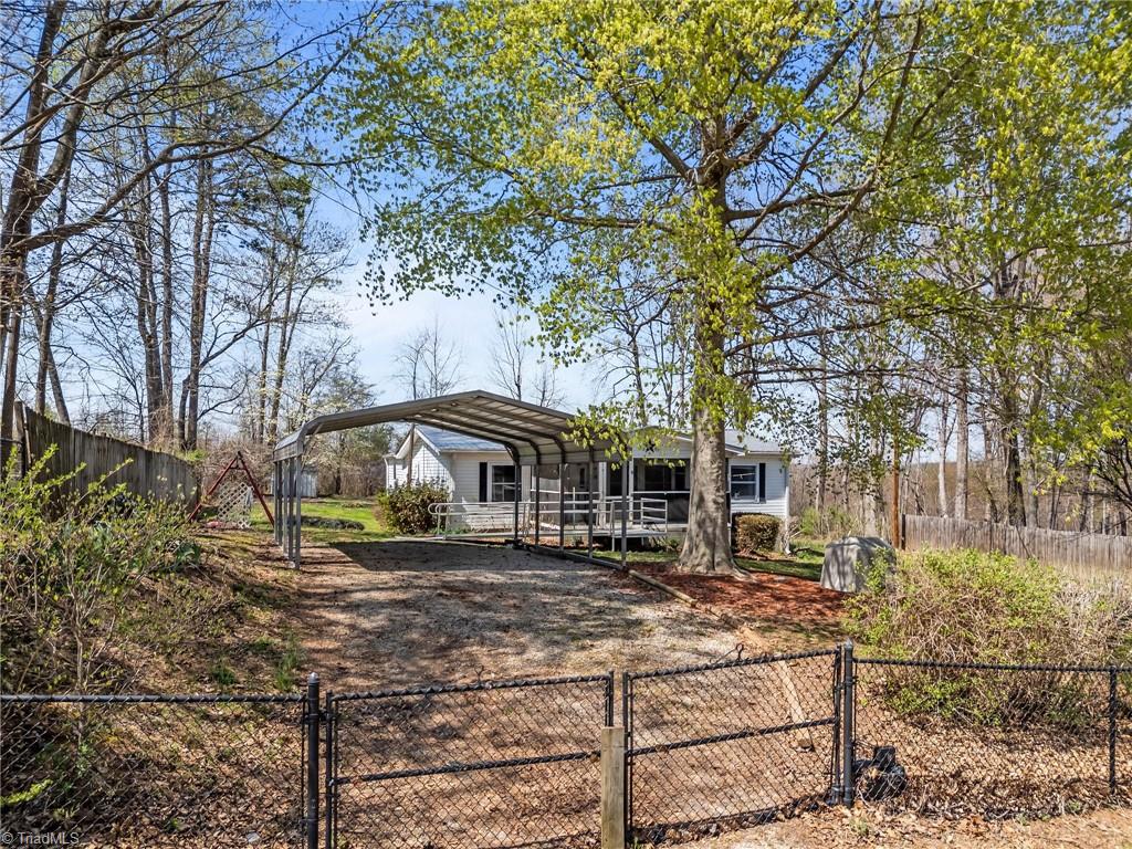 404 Forest Winds Drive, Salisbury, North Carolina image 7