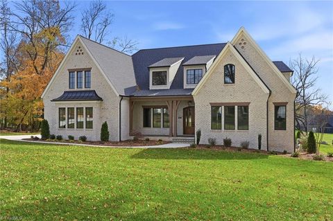 7920 Valley View Drive Clemmons NC 27012