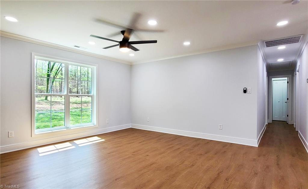 720 Shellhabour Boulevard, Rural Hall, North Carolina image 17