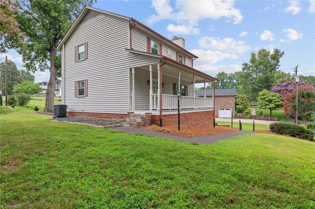 Photo of 1912 Inman Circle, Mount Airy, NC 27030 (MLS # 1229169)