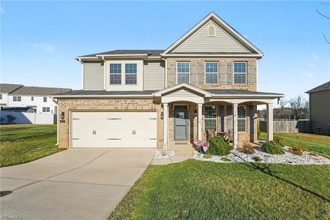 1817 Ridge Creek Drive Kernersville NC 27284