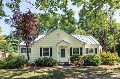 Homes For Sale - 1218 W Northwood Street<br/> Greensboro, NC 27408