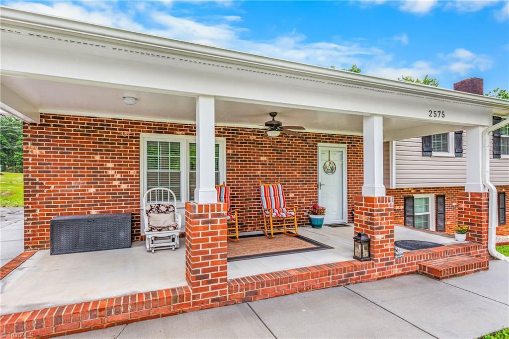 2575 Wood Valley Road