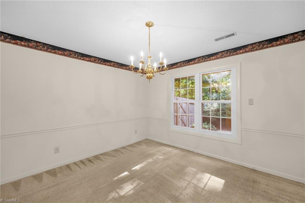 Greensboro, North Carolina 27455, United States, 3 Bedrooms Bedrooms, ,3 BathroomsBathrooms,Residential,Pending,199969