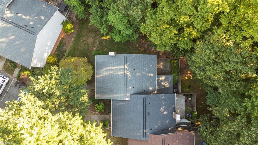 Greensboro, North Carolina 27455, United States, 3 Bedrooms Bedrooms, ,3 BathroomsBathrooms,Residential,Pending,199969