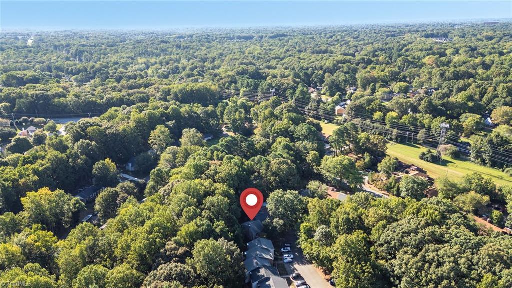 Greensboro, North Carolina 27455, United States, 3 Bedrooms Bedrooms, ,3 BathroomsBathrooms,Residential,Pending,199969