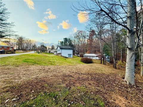 A home in North Wilkesboro