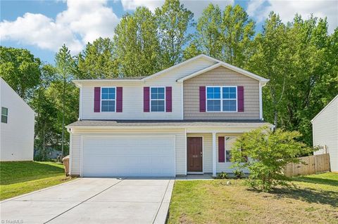 Homes For Sale - 153 Keith Place<br/> Roxboro, NC 27573