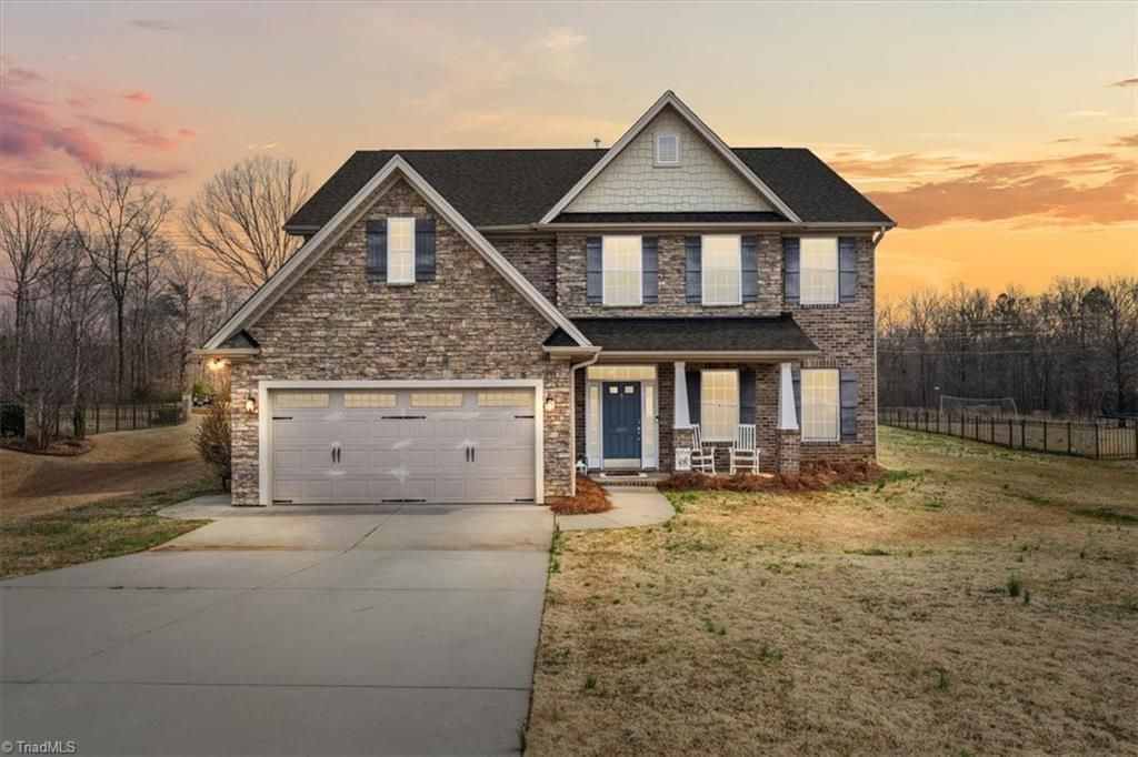 Photo of 1811 Challenge Drive, Graham, NC 27253 (MLS # 1212604)