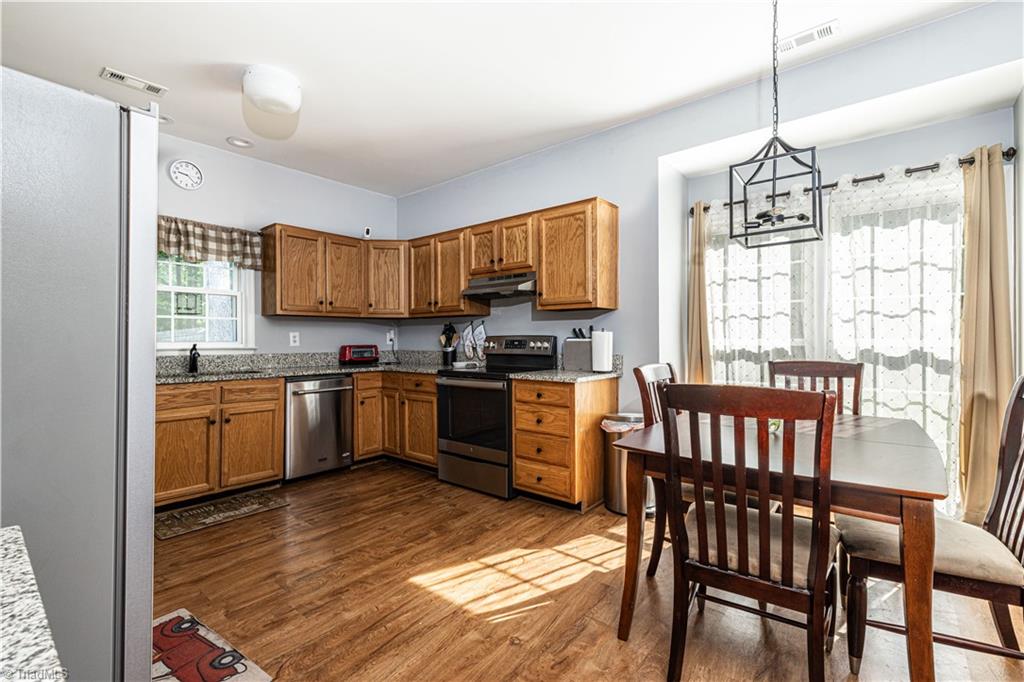 6330 River Hills Drive, Greensboro, North Carolina image 16