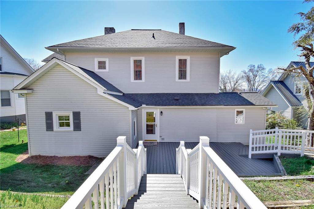 410 E Street, North Wilkesboro, North Carolina image 41