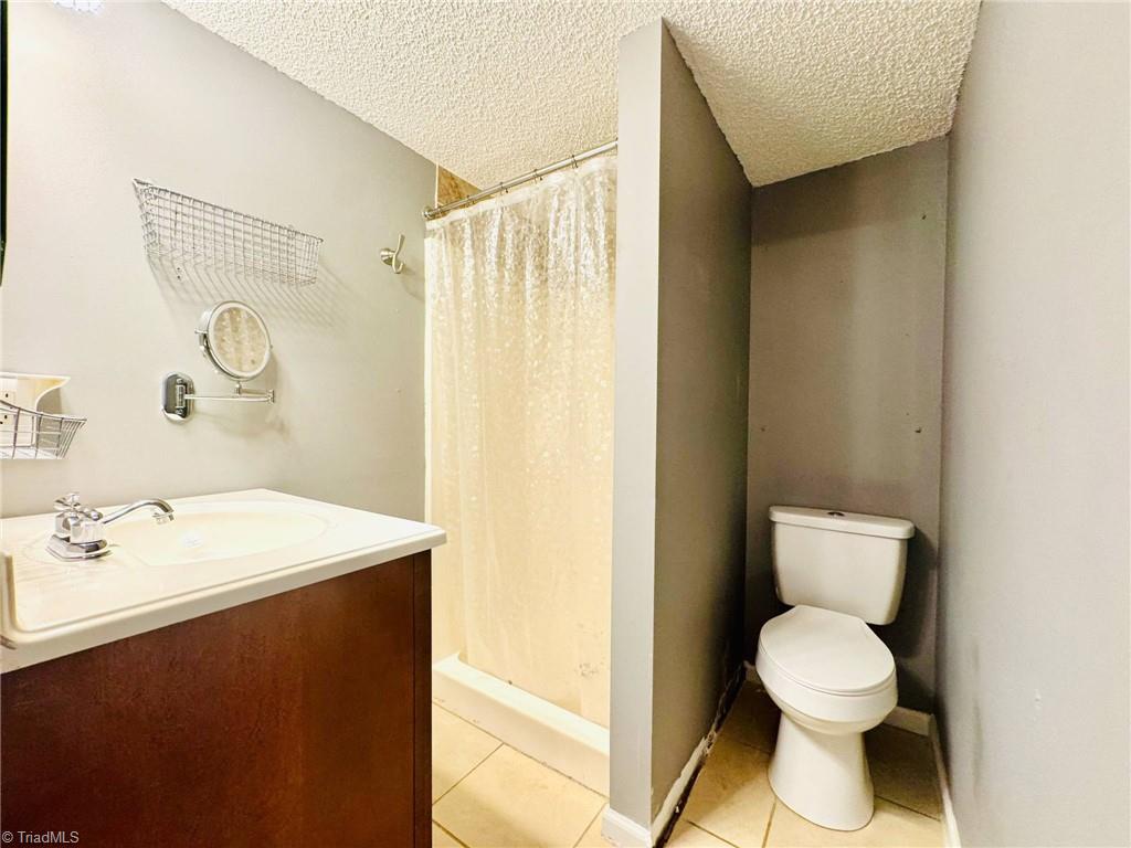 2742 Darrow Road, Walkertown, North Carolina image 15