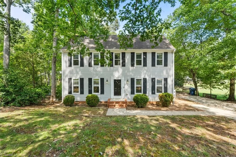 203 Weaver Street, photo 1 of 33